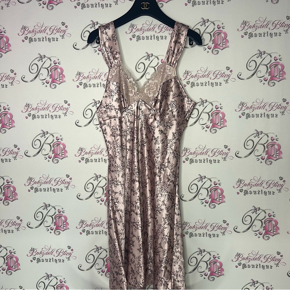 Secrets dress shiny metallic silky satin look lace floral pink gold stunning y2k